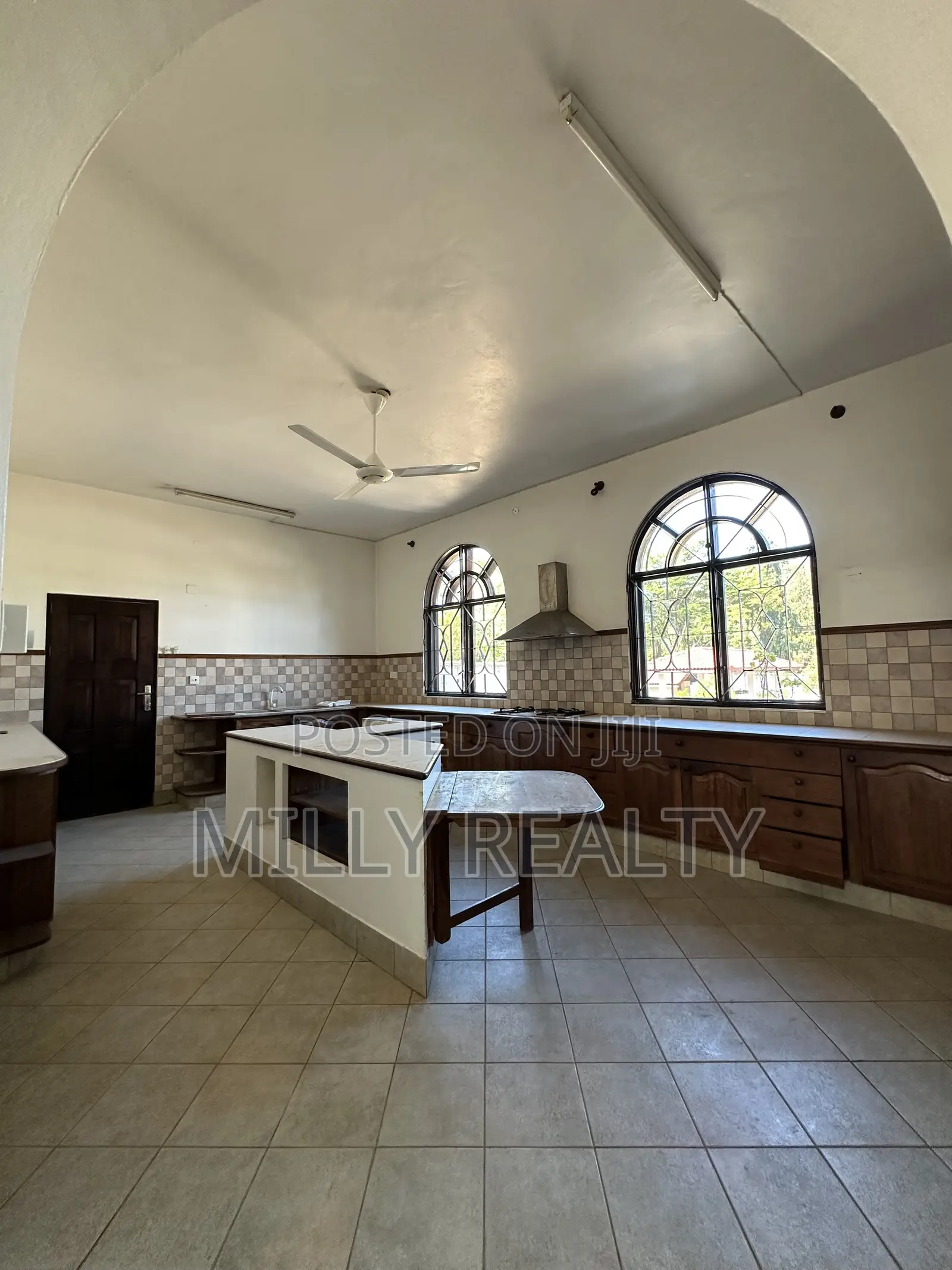 Prime Plot/ Mansion for Sale MBEZI BEACH RAMADA
