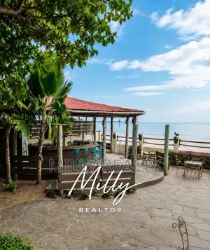 Beachfront Plot for Sale KAWE BEACH/ MSASANI