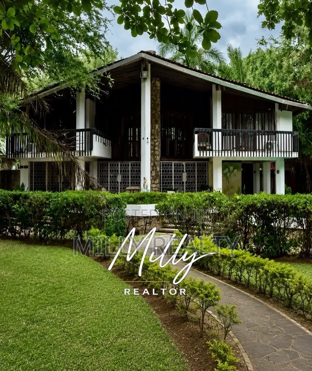 Beachfront Plot for Sale KAWE BEACH/ MSASANI