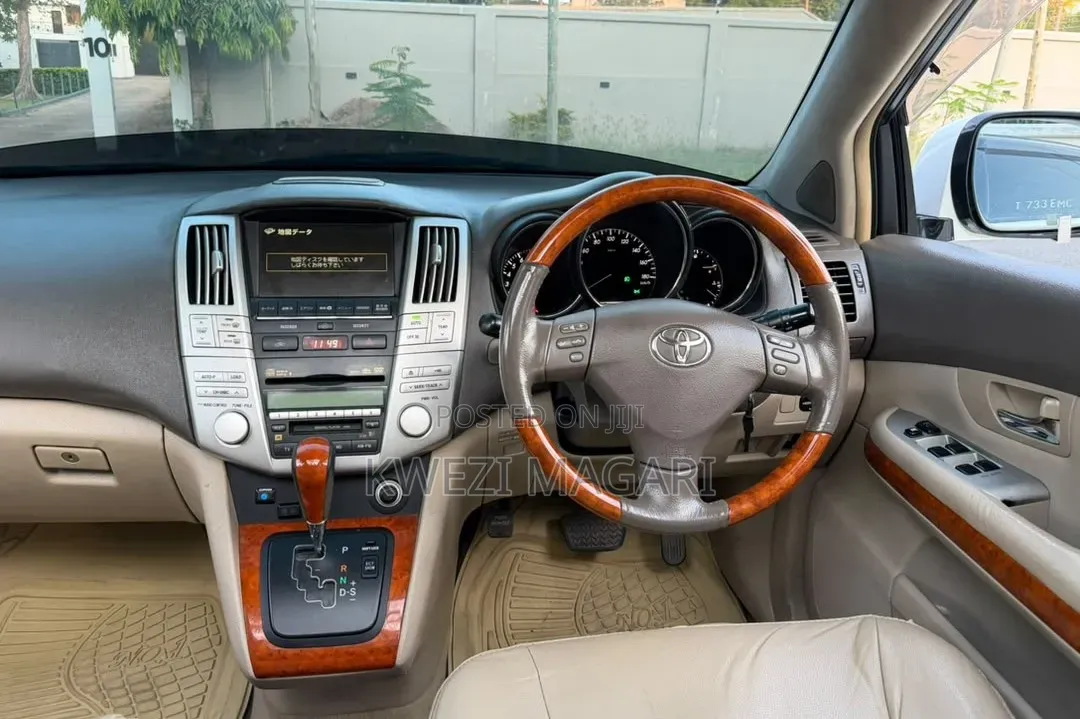 Toyota Harrier 2009 White