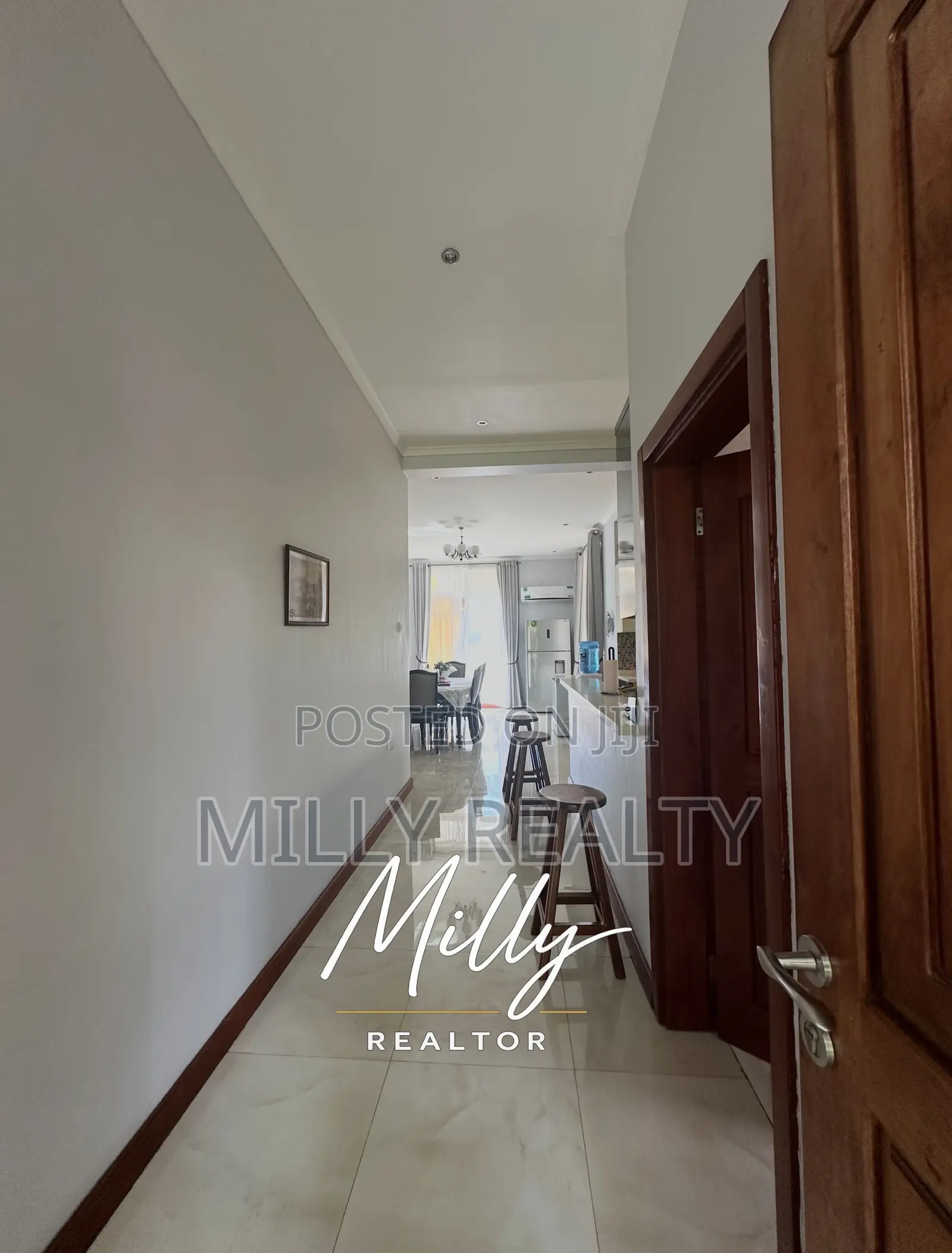 5bdrm House in Mikocheni "B Home for sale