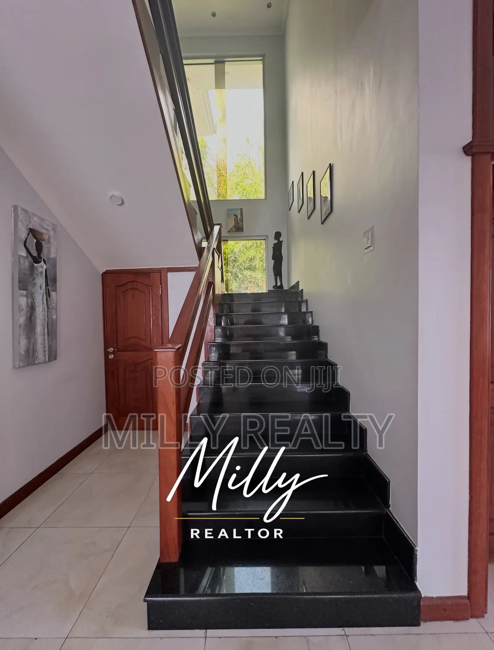 5bdrm House in Mikocheni "B Home for sale