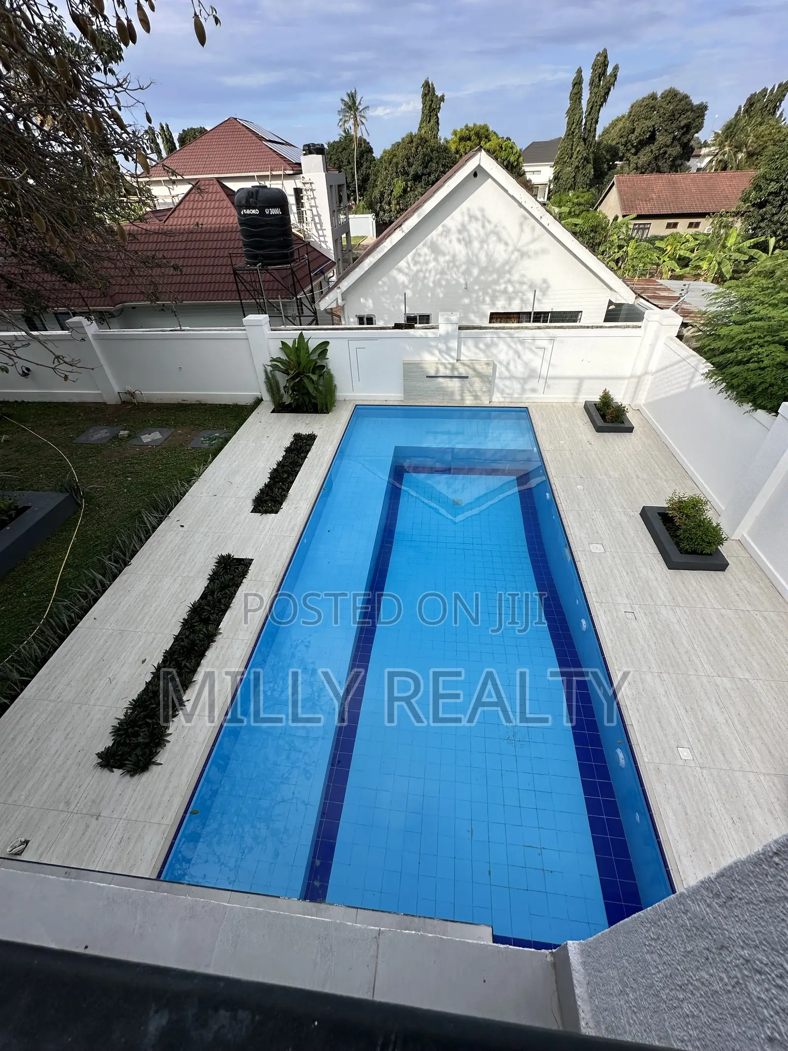 6bdrm Mansion in Premium Mansion Home, Kunduchi for sale
