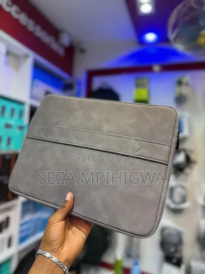 Quality Leather Laptop Sleeve Bag / Pochi Ya Laptop - Brand New