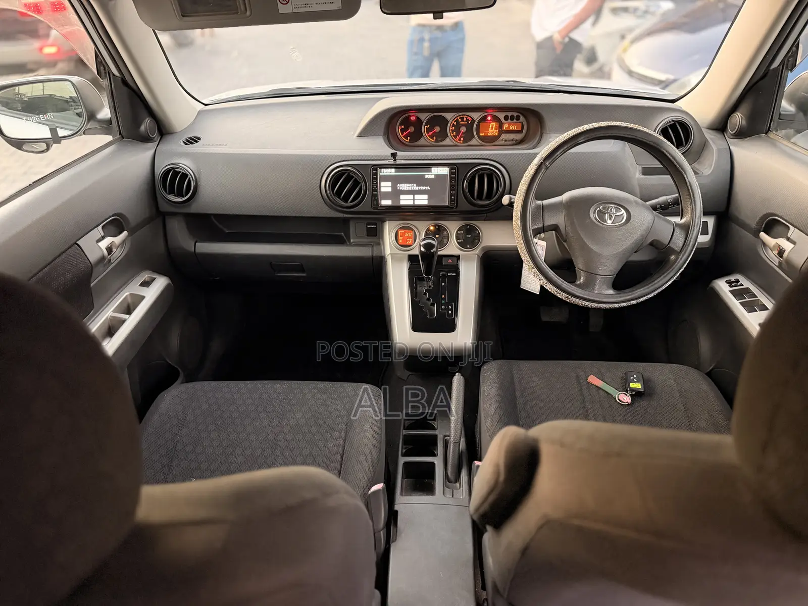 Toyota Corolla Rumion 2010 Silver