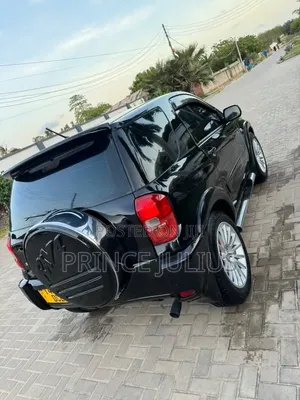 Toyota RAV4 1.8 2005 Black