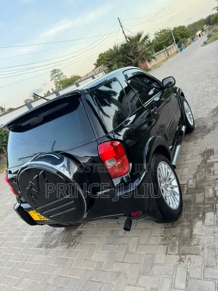 Toyota RAV4 1.8 2005 Black