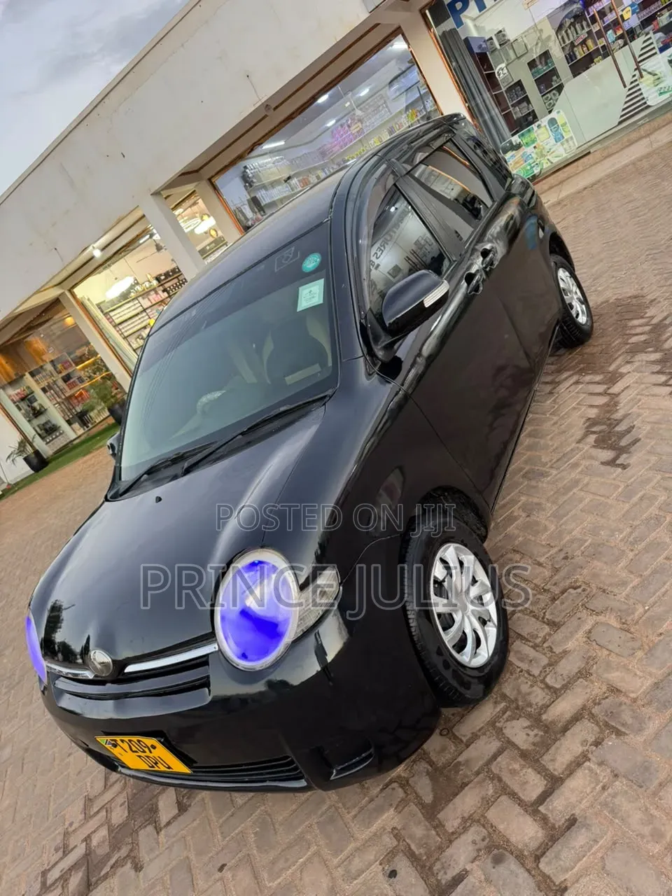 Toyota Sienta 1.5 AWD 2005 Black