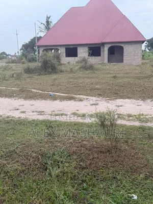 Kiwanja Kinauzwa Bagamoyo