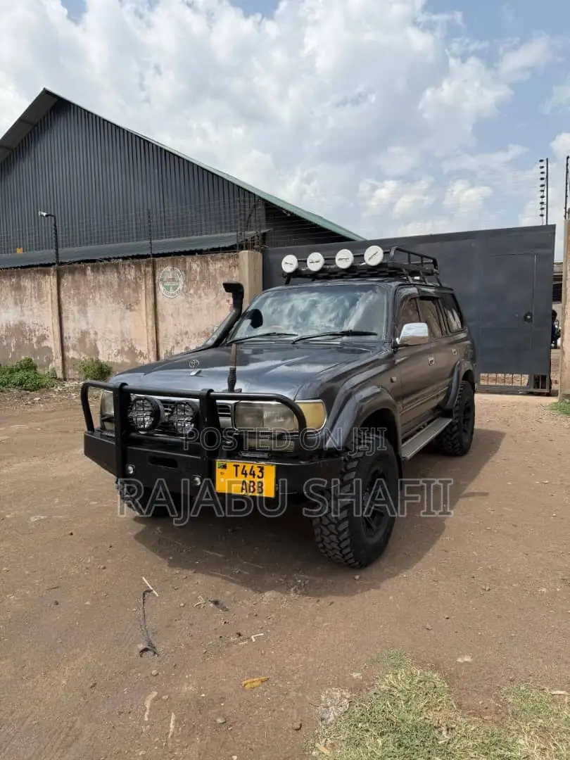 Toyota Land Cruiser HDJ 100 1998 Green
