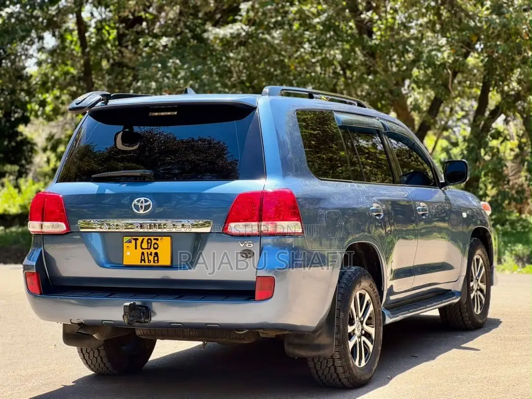 Toyota Land Cruiser 2008 Blue