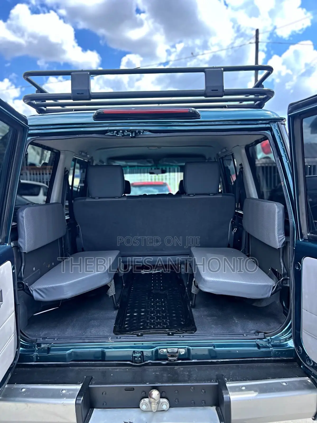 Toyota Land Cruiser 79 Series 2018 Black