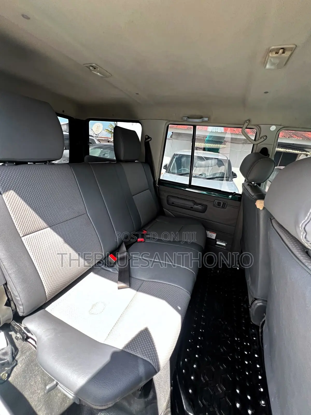 Toyota Land Cruiser 79 Series 2018 Black