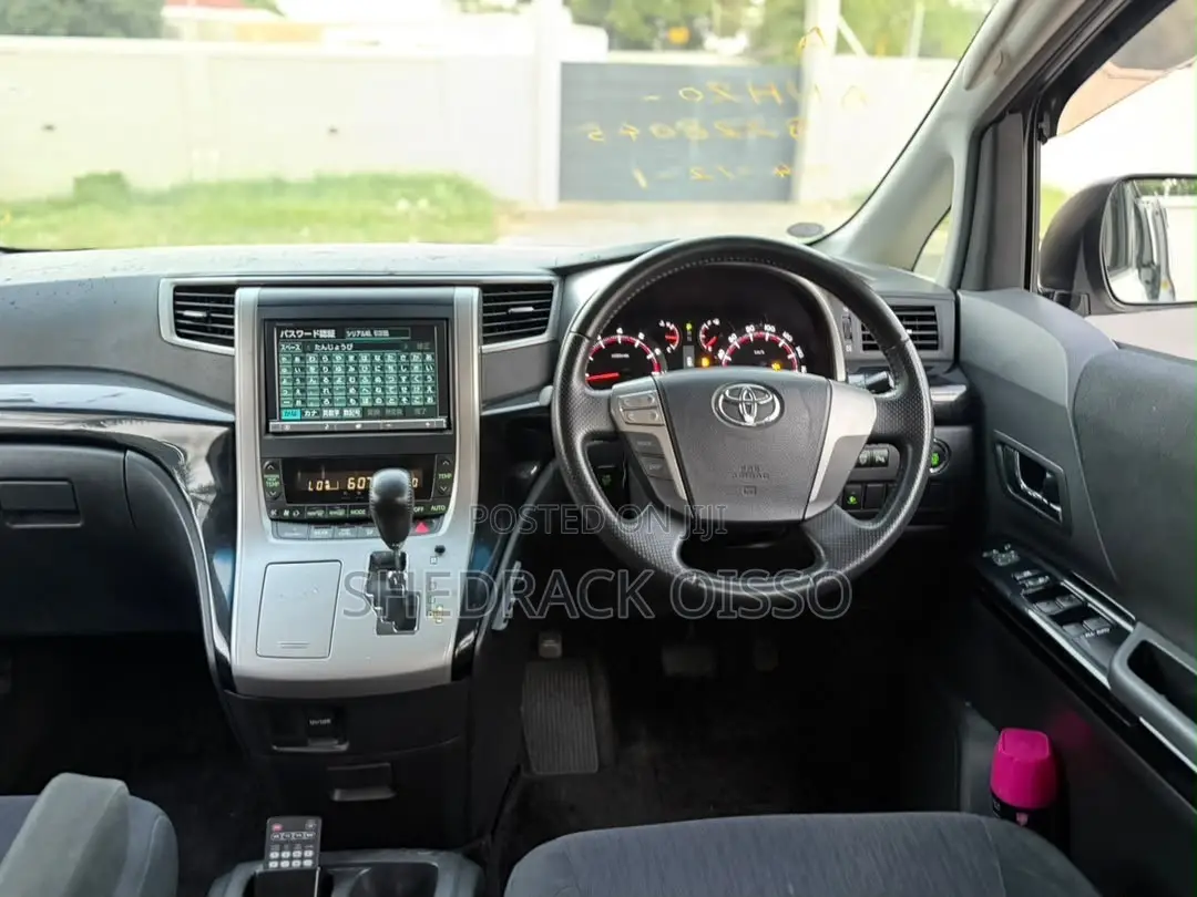 Toyota Vellfire 2012 White