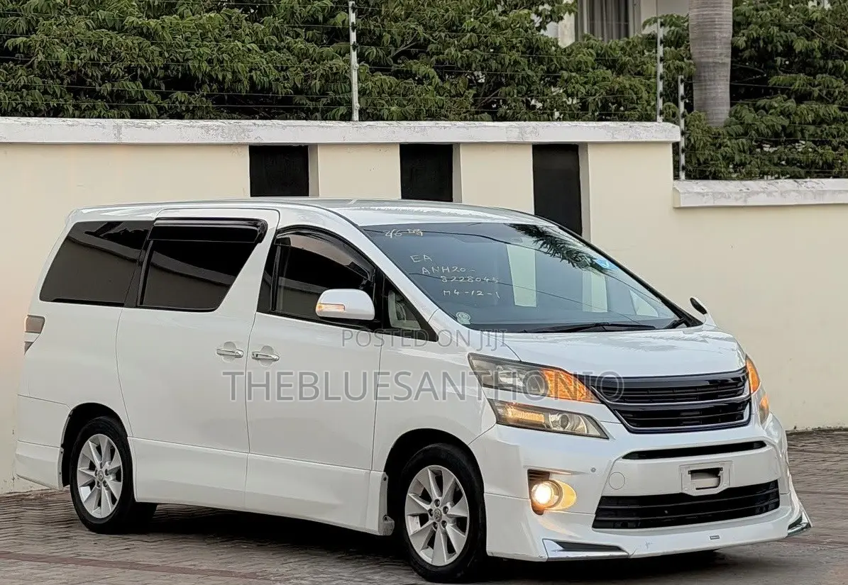 Toyota Vellfire V 2.4 4WD 7-Seater 2013 Pearl
