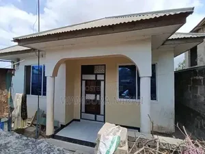 Furnished 2bdrm Chalet in Kitunda for sale