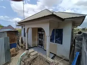 Furnished 2bdrm Chalet in Kitunda for sale
