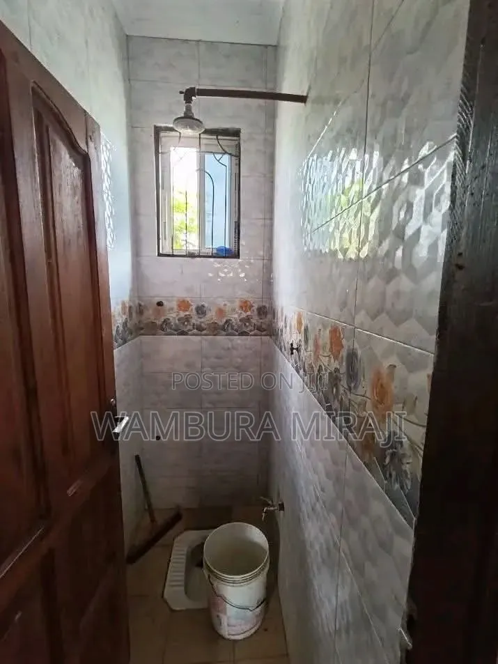 Furnished 2bdrm Chalet in Kitunda for sale