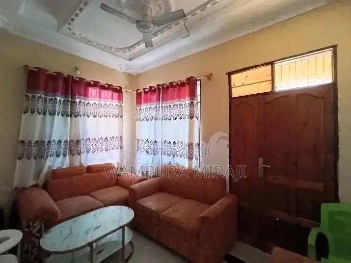 Furnished 2bdrm Chalet in Kitunda for sale