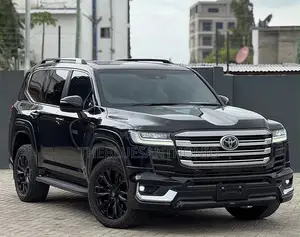 Toyota Land Cruiser LC300 2024 Black