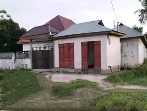 Furnished 6bdrm Block of Flats in Kitunda for sale