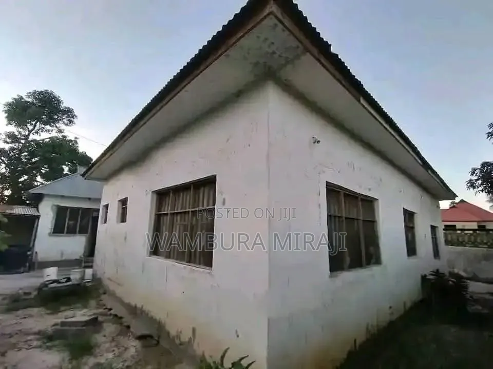 Furnished 6bdrm Block of Flats in Kitunda for sale