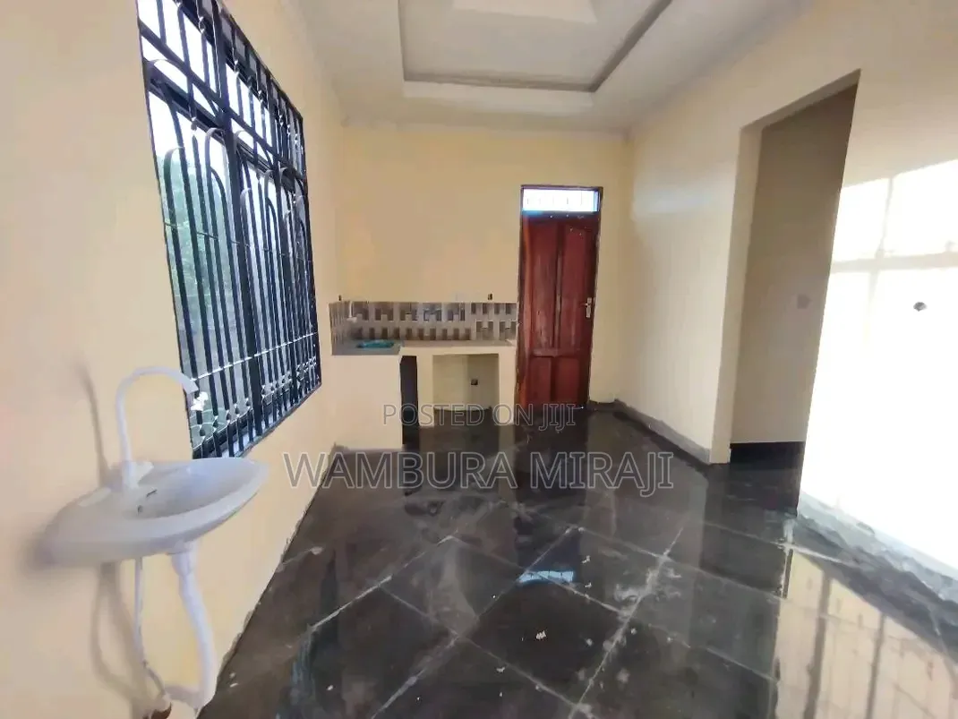 Furnished 4bdrm Block of Flats in Kitunda for sale