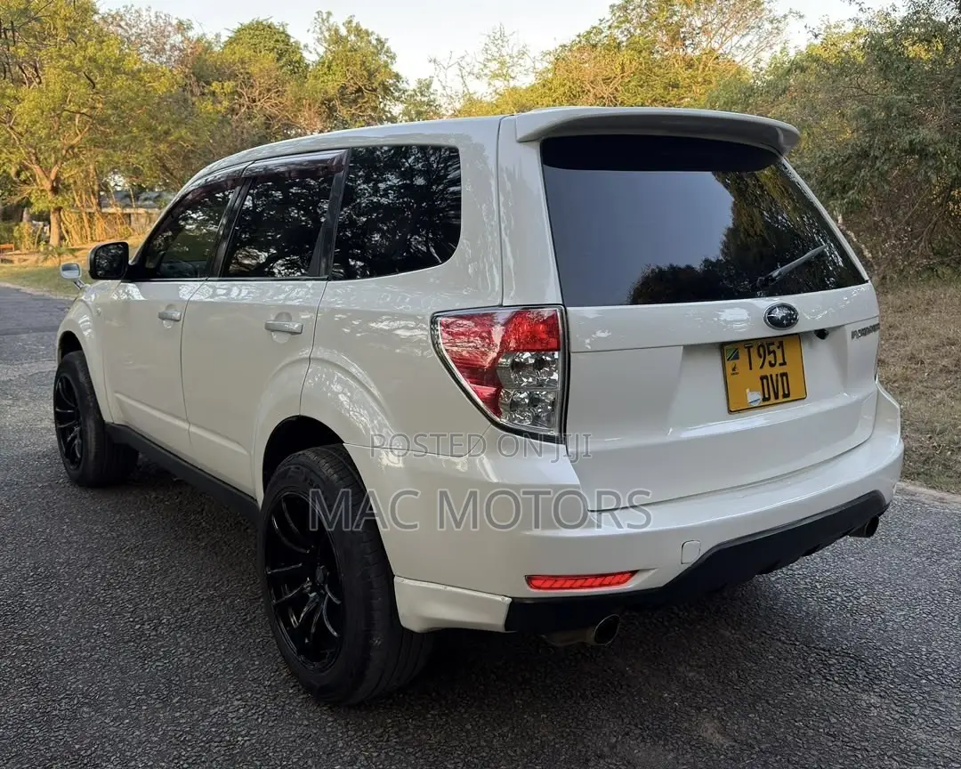 Subaru Forester 2008 White