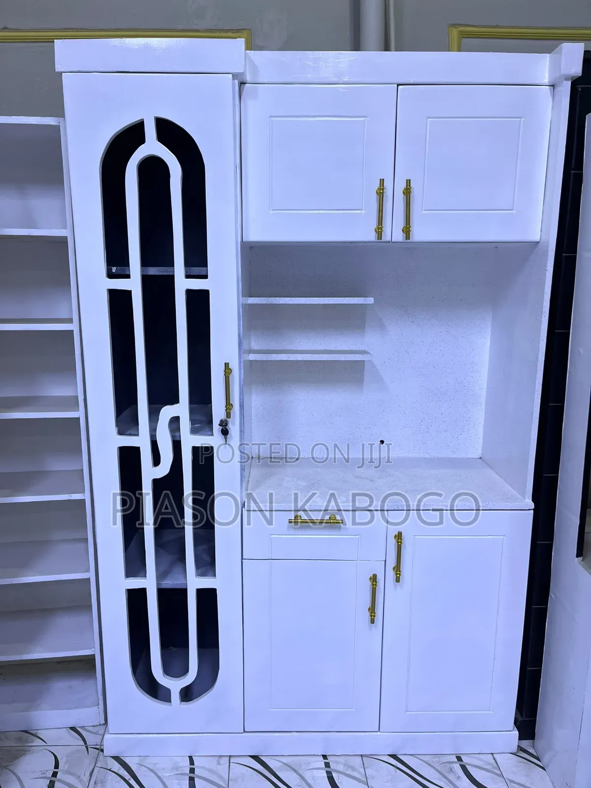 Kitchen Cabinet