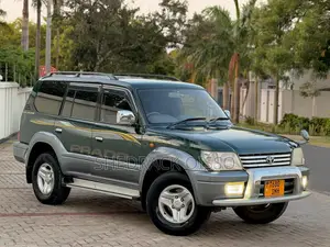 Toyota Land Cruiser Prado 2001 Green