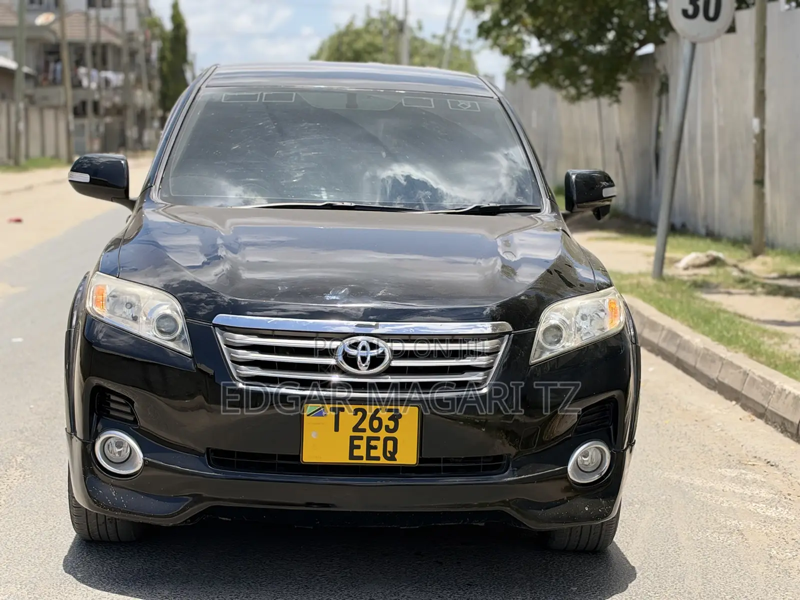 Toyota Vanguard 2010 Black