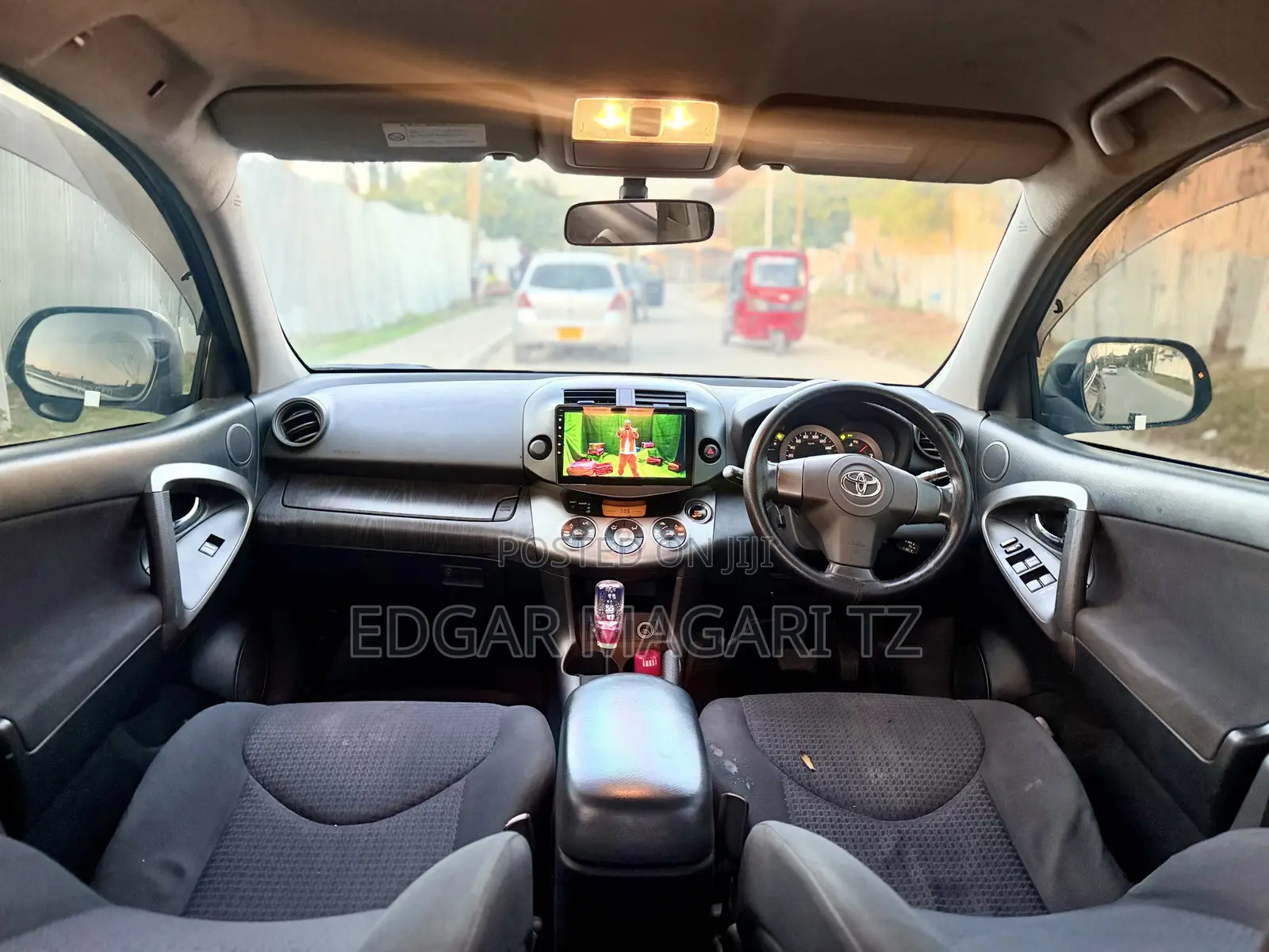 Toyota Vanguard 2010 Black