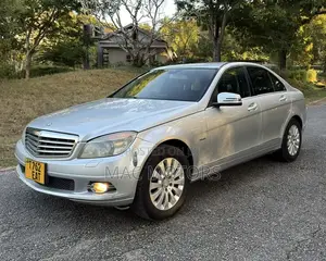 Mercedes-Benz C-Class C 250 CGI BlueEFFICIENCY (W204) 2009 Silver