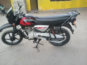 Bajaj Boxer X125 2026 Black