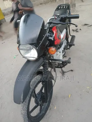 Bajaj Boxer X125 2026 Black