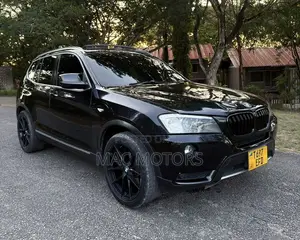 BMW X3 xDrive28i 4dr SUV AWD (2.0L 4cyl Turbo 8A) 2014 Black