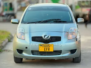 Toyota Vitz 2010 Blue