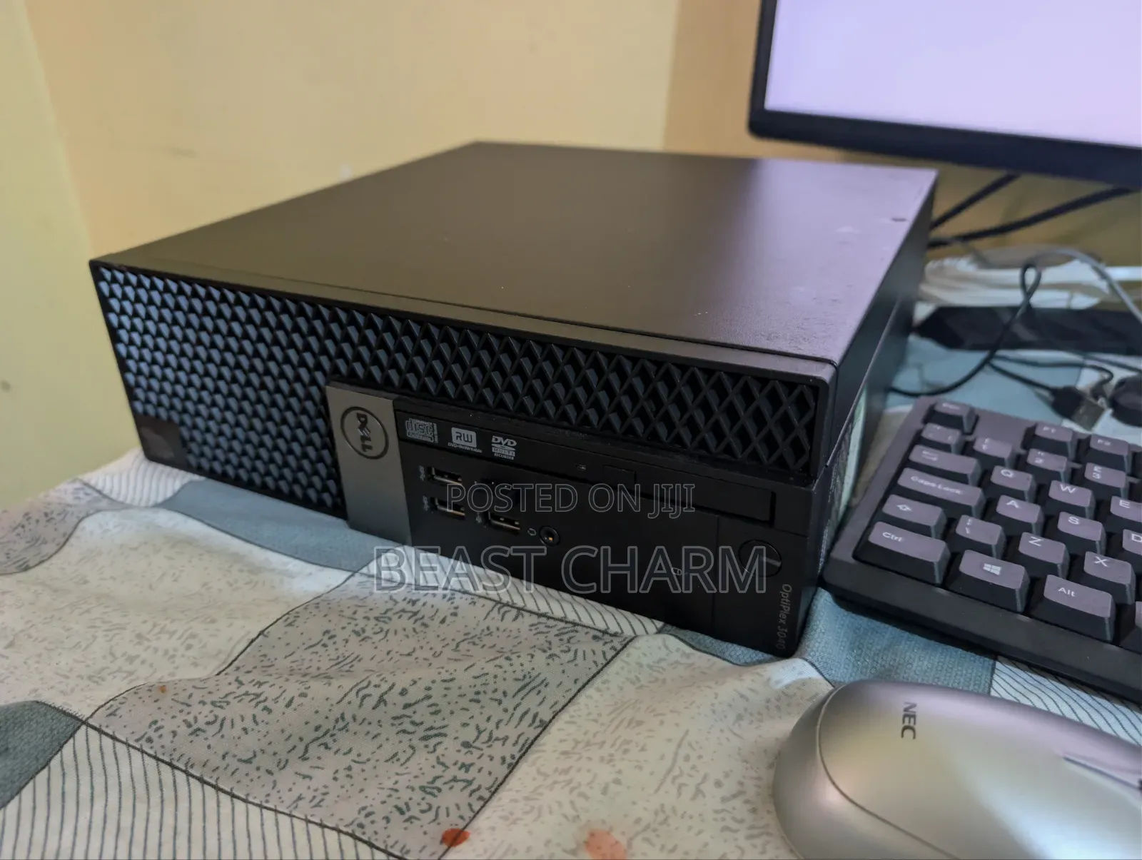 Desktop Computer Dell OptiPlex 3060 8GB Intel Core 5 HDD 512GB