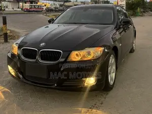 BMW 3 Series 2011 Black