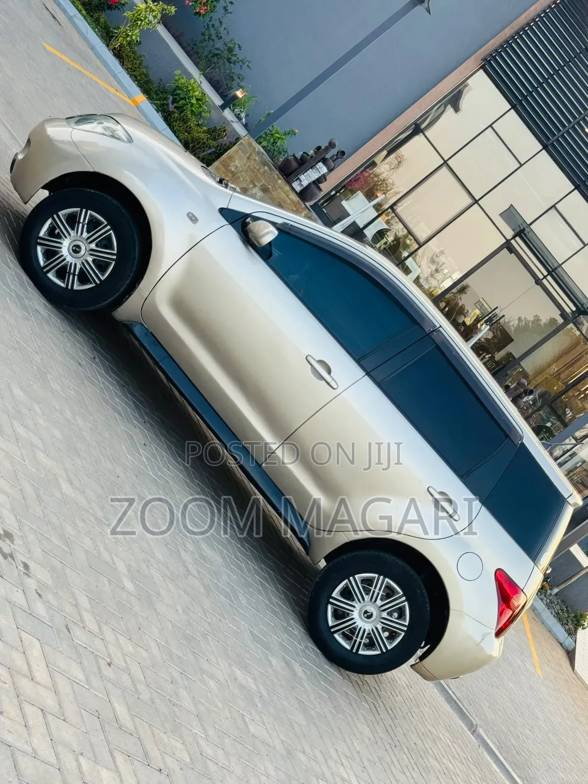 Toyota IST 2006 Beige
