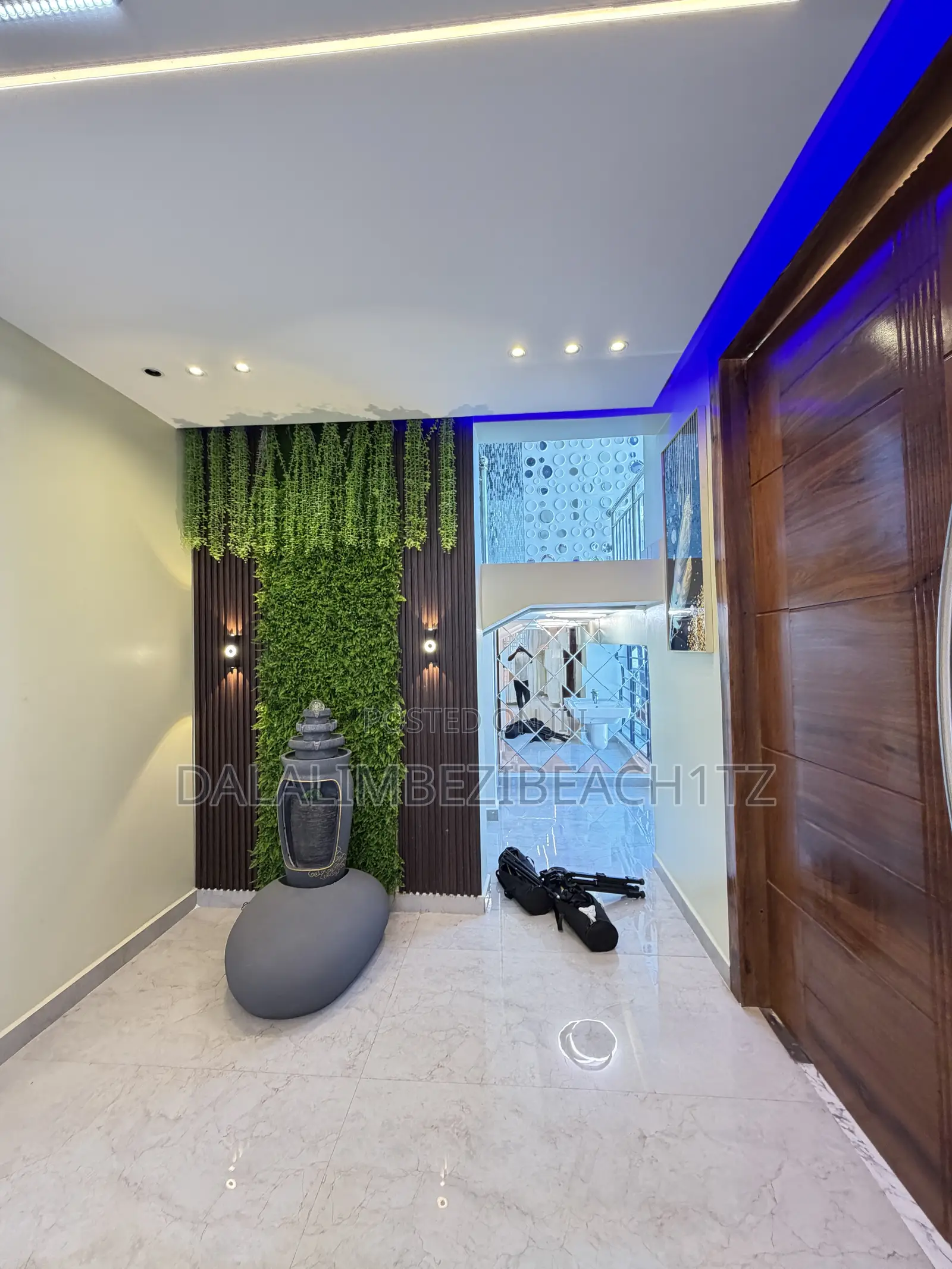 5bdrm Apartment in Mbweni Ubungo for sale