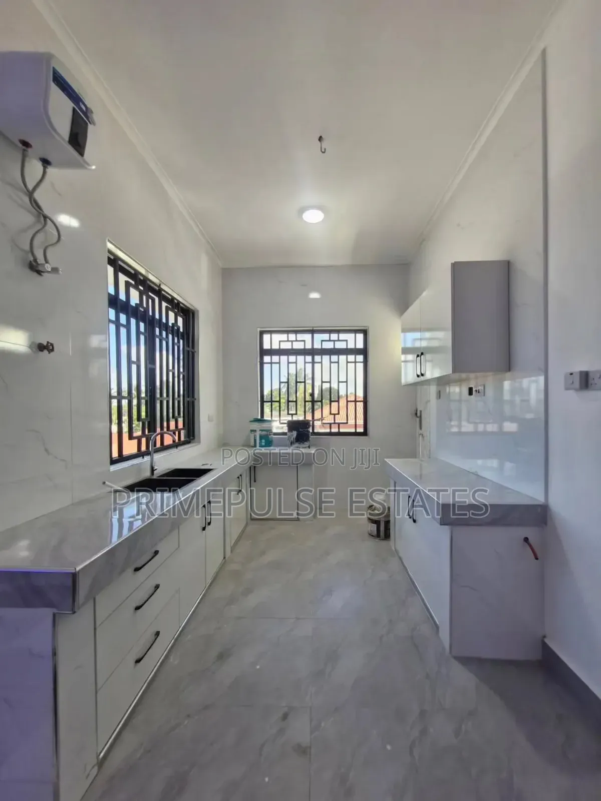 2bdrm Apartment in Mikocheni for rent