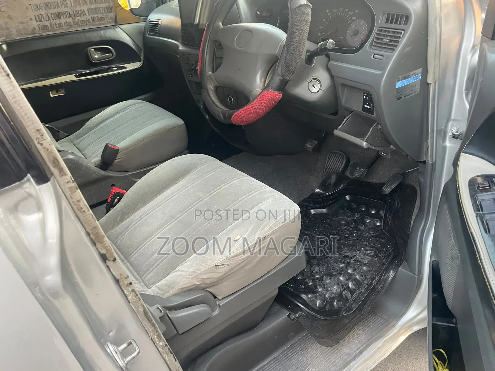 Toyota Noah 2002 Silver