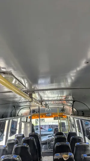 Tata Starbus Ultra Skool 1999