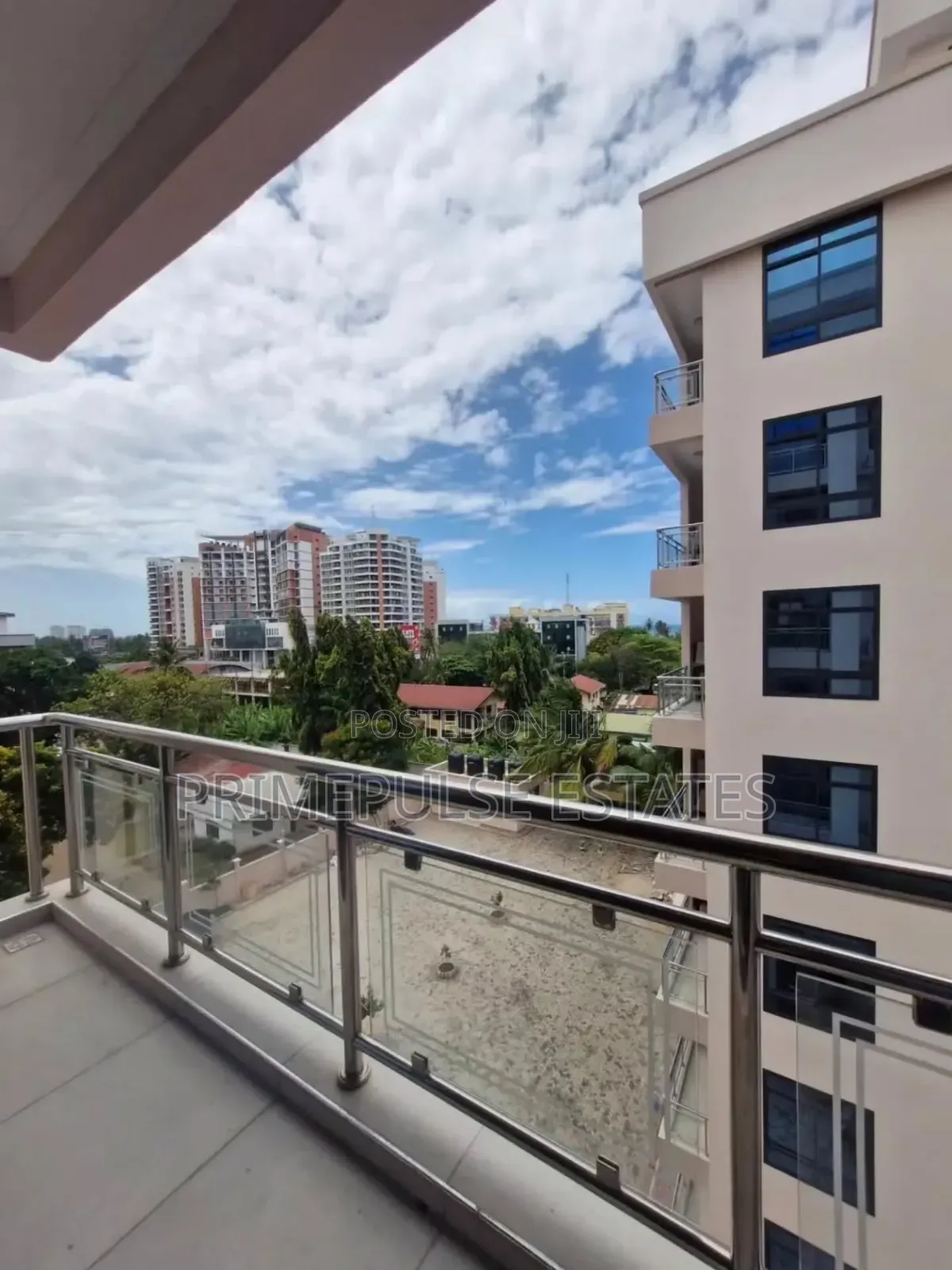 3bdrm Apartment in Mikocheni for rent