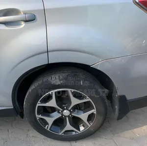 Subaru Forester 2015 Silver