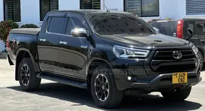 Toyota Hilux Revo Double Cab Deisel 2.4 AWD 2022 Black