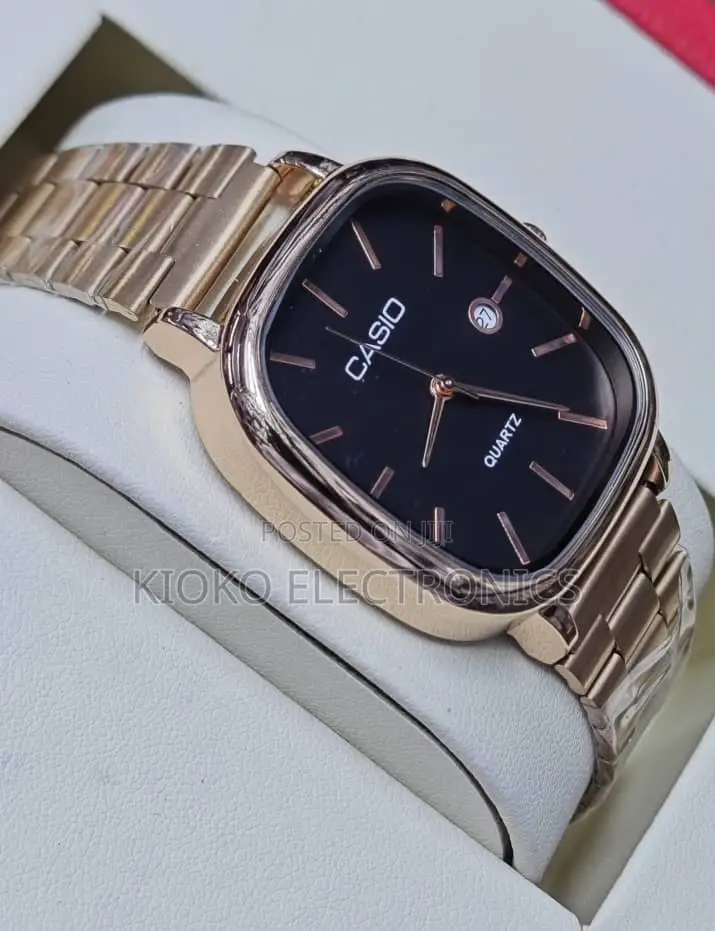  Casio Quartz Elegance 