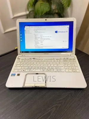 Laptop Toshiba Satellite C650D 4GB Intel Core i5 HDD 500GB