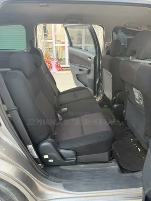 Toyota Wish 2006 Gray